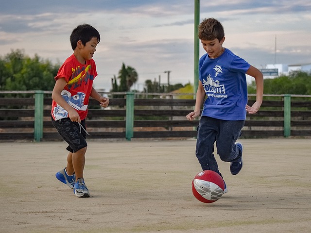 经逐步走向 经逐步走向