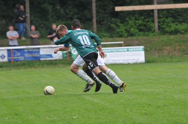 內維爾：夢劇場退去！曼聯則只看到一片虛無！球員們驚慌失措！.